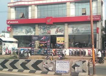 Pressana-honda-showroom-Motorcycle-dealers-Avinashi-Tamil-nadu-1
