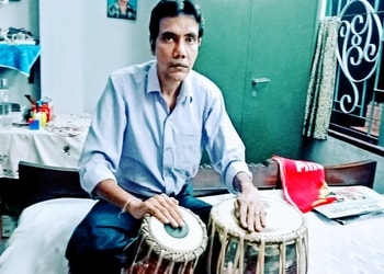 Professional-scientific-tabla-trainer-and-accompanist-Music-schools-Barasat-kolkata-West-bengal-2