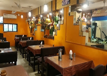 Punjabi-tadka-restaurant-Family-restaurants-Daman-Dadra-and-nagar-haveli-and-daman-and-diu-1