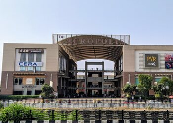 Pvr-acropolis-Cinema-hall-Ahmedabad-Gujarat-1