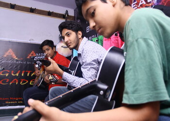 Raag-d-musical-academy-Guitar-classes-Bathinda-Punjab-2