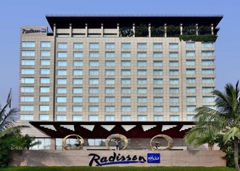 Radisson-blu-hotel-5-star-hotels-Indore-Madhya-pradesh-1