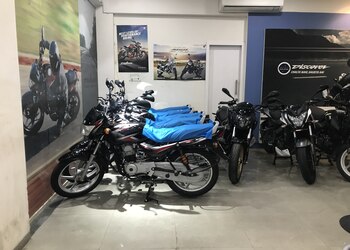 Raj-bajaj-Motorcycle-dealers-Navi-mumbai-Maharashtra-2