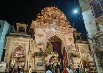 Raj-rajeshwer-temple-Temples-Akola-Maharashtra-1