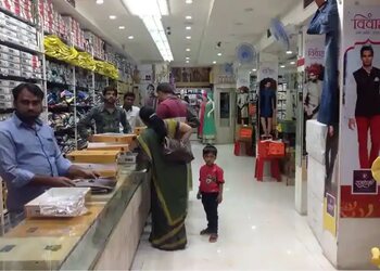Rajdhani-garment-junction-Clothing-stores-Malegaon-Maharashtra-3