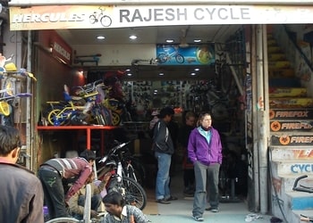 Rajesh-cycles-Bicycle-store-Kaushambi-ghaziabad-Uttar-pradesh-1