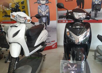 Rajpal-honda-Motorcycle-dealers-Indore-Madhya-pradesh-3