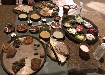 Rajwadu-Family-restaurants-Ahmedabad-Gujarat-3