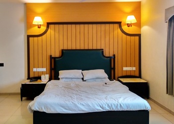 Rangoli-park-hotel-resort-3-star-hotels-Bhavnagar-Gujarat-2