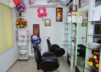 Reborn-beauty-ladies-salon-Beauty-parlour-Btm-layout-bangalore-Karnataka-2