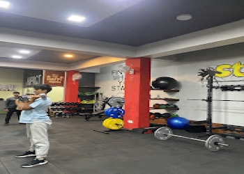 Rebuilt-fitness-town-bani-park-Gym-Bani-park-jaipur-Rajasthan-2