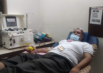 Red-cross-blood-service-24-hour-blood-banks-Ahmedabad-Gujarat-3