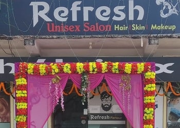Refresh-gents-saloon-Beauty-parlour-Balangir-Odisha-1
