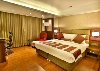 Regenta-central-the-crystal-4-star-hotels-Kanpur-Uttar-pradesh-2