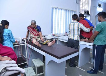 Relief-physiotherapy-clinic-Physiotherapists-Freeganj-ujjain-Madhya-pradesh-2