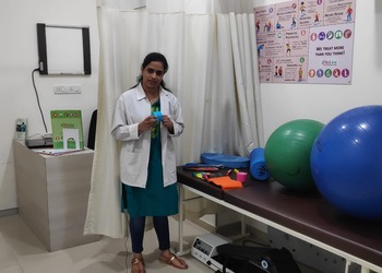 Reliva-physiotherapy-clinic-Physiotherapists-Wakad-pune-Maharashtra-3