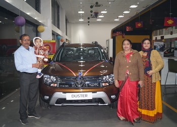 Renault-Car-dealer-Sadar-bazaar-agra-Uttar-pradesh-3