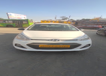 Rent-run-self-drive-cars-Car-rental-Balewadi-pune-Maharashtra-2
