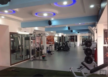 Reshape-fitness-Gym-Deccan-gymkhana-pune-Maharashtra-2