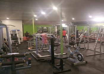 Reshape-multigym-fitness-centre-Gym-Kozhikode-Kerala-1