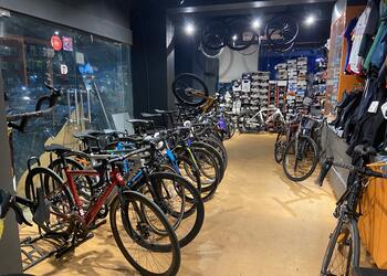 Revolution-bike-store-Bicycle-store-Ahmedabad-Gujarat-2