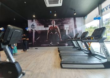Rhinos-gym-Gym-Andheri-mumbai-Maharashtra-3