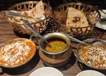 Rigveda-Pure-vegetarian-restaurants-Sardarpura-jodhpur-Rajasthan-2