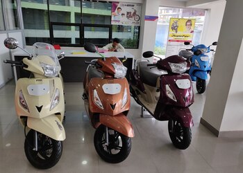 Rishaan-auto-Motorcycle-dealers-Pune-Maharashtra-2