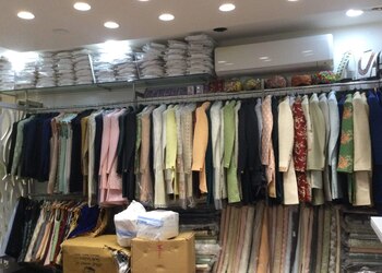 Rivaaz-outlook-Clothing-stores-Vadodara-Gujarat-3