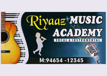 Riyaaz-music-academy-Guitar-classes-Patiala-Punjab-1