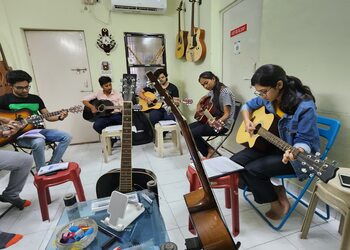 Rj-music-classes-Guitar-classes-Mp-nagar-bhopal-Madhya-pradesh-2