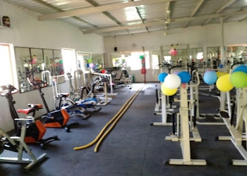 Rk-fitness-village-crossfitness-gym-hi5s-turf-rk-cricket-academy-Gym-Ramanathapuram-coimbatore-Tamil-nadu-2