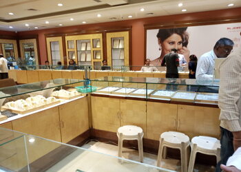 Rl-jewels-Jewellery-shops-Jalgaon-Maharashtra-2