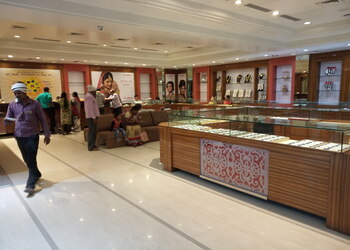 Rl-jewels-Jewellery-shops-Jalgaon-Maharashtra-3
