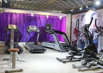Robust-a-fitness-point-Gym-Gaya-Bihar-3