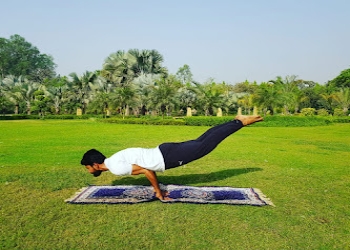 Roshan-yoga-classes-Yoga-classes-Sigra-varanasi-Uttar-pradesh-1