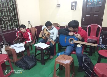 Row-lg-institute-Music-schools-Jalpaiguri-West-bengal-3
