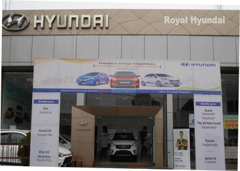 Royal-hyundai-Car-dealer-Gwalior-fort-area-gwalior-Madhya-pradesh-1