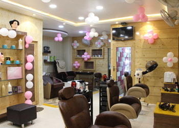 Royal-ruby-salon-academy-Beauty-parlour-Golghar-gorakhpur-Uttar-pradesh-2