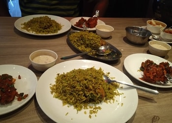 Royal-tadka-restaurant-Family-restaurants-Ramgarh-Jharkhand-2