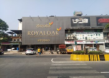 Royaloak-furniture-studio-Furniture-stores-Navi-mumbai-Maharashtra-1