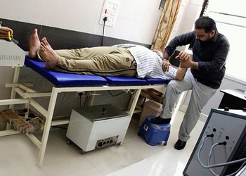 Rune-physio-clinic-Physiotherapists-Sector-12-faridabad-Haryana-2