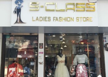S-class-ladies-fashion-store-Clothing-stores-Dhule-Maharashtra-1