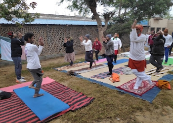 S-m-yoga-research-institute-vrindavan-Yoga-classes-Govardhan-mathura-Uttar-pradesh-2