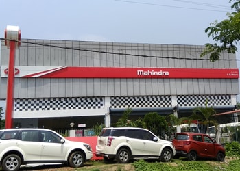 S-n-motors-Car-dealer-Berhampore-West-bengal-1