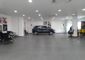 Sab-motors-Car-dealer-Dlf-ankur-vihar-ghaziabad-Uttar-pradesh-3