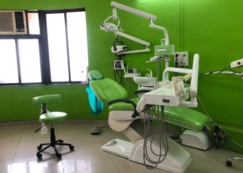 Sabka-dentist-Dental-clinics-Nanpura-surat-Gujarat-3