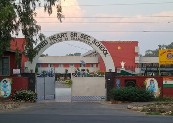 Sacred-heart-senior-secondary-school-Cbse-schools-Chandigarh-Chandigarh-1