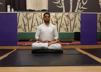 Sadhak-anshit-yoga-foundation-Yoga-classes-Barra-kanpur-Uttar-pradesh-2