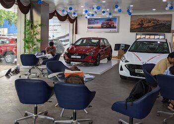 Sai-auto-hyundai-Car-dealer-Andheri-mumbai-Maharashtra-2